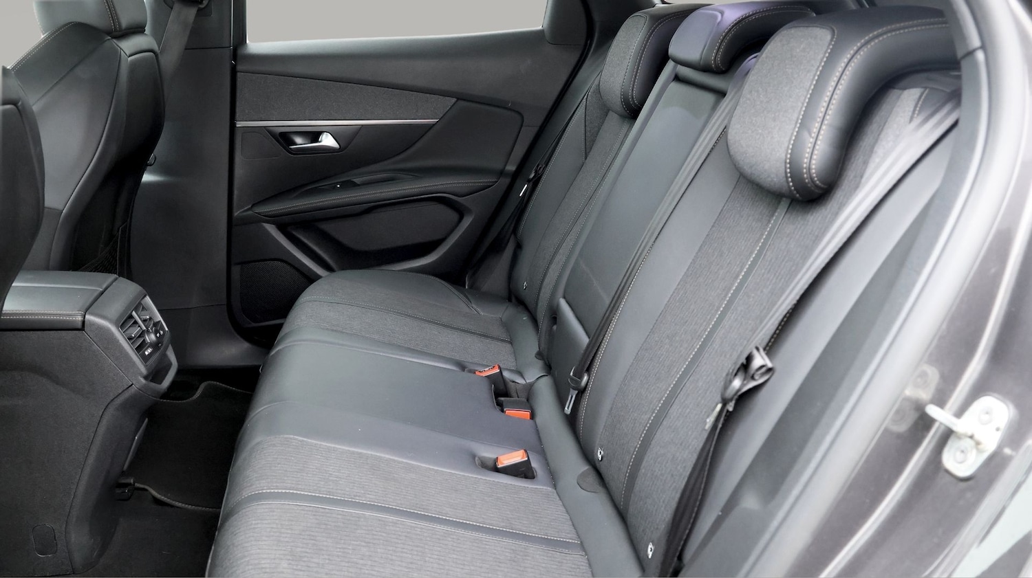 Used Peugeot 3008 2019 for sale - 77270872: Photo 16