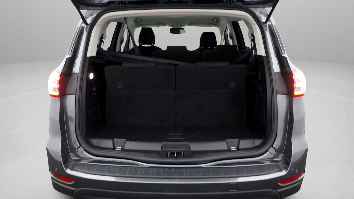 Used Ford S-Max for sale - 77761652: Photo 17