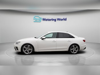 Used Audi A4 2022 for sale - 77069047: Photo