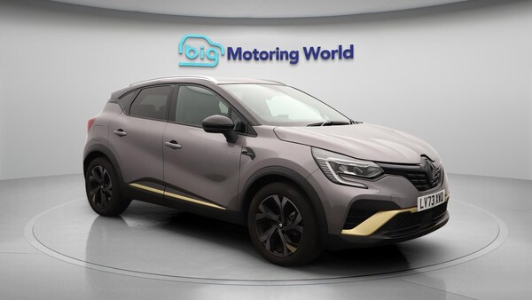 Used Renault Captur 2023 for sale - 75431616: Photo 2