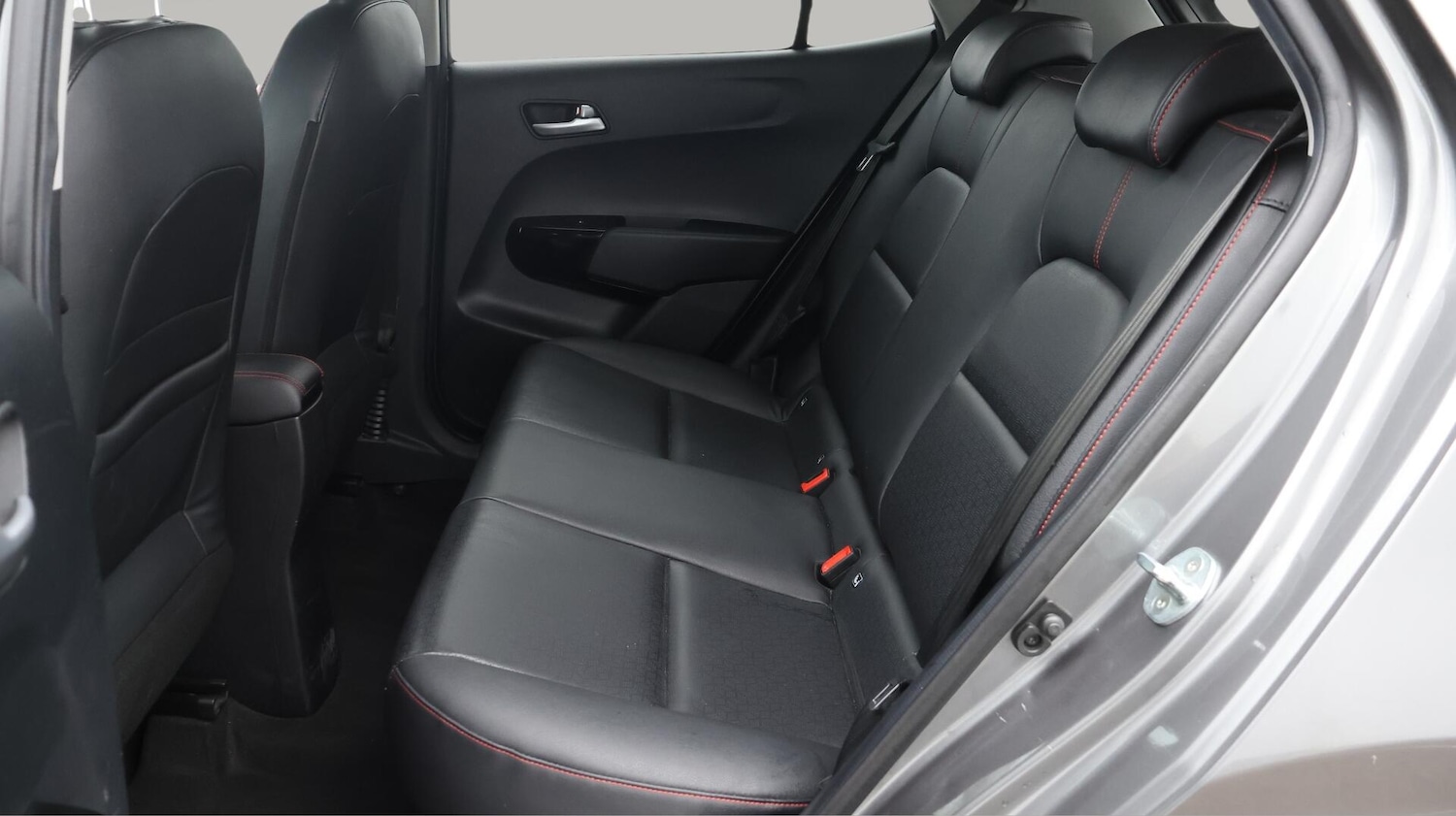 Used Kia Picanto 2022 for sale - 76371536: Photo 17