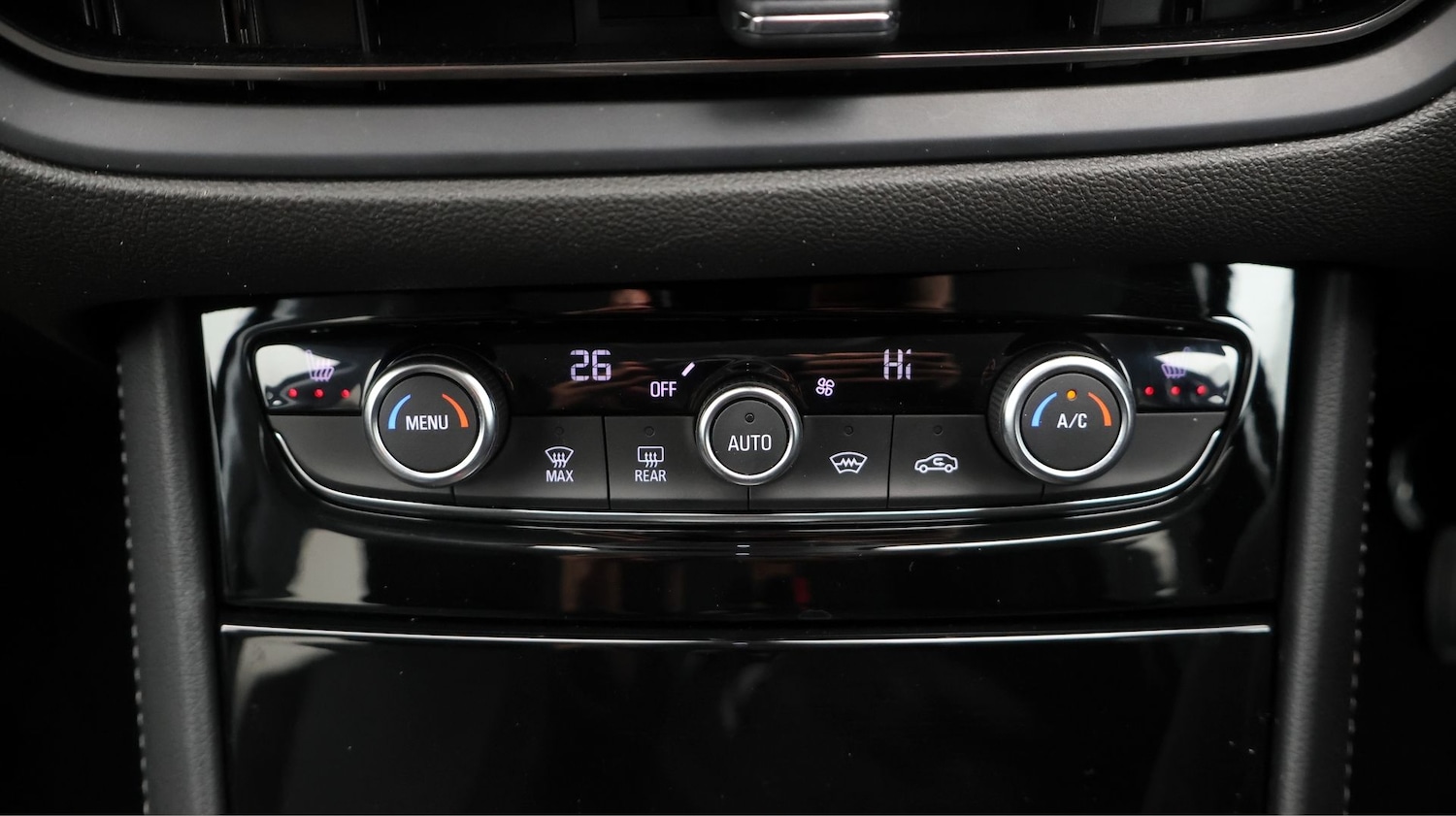 Used Vauxhall Grandland 2024 for sale - 77546300: Photo 12