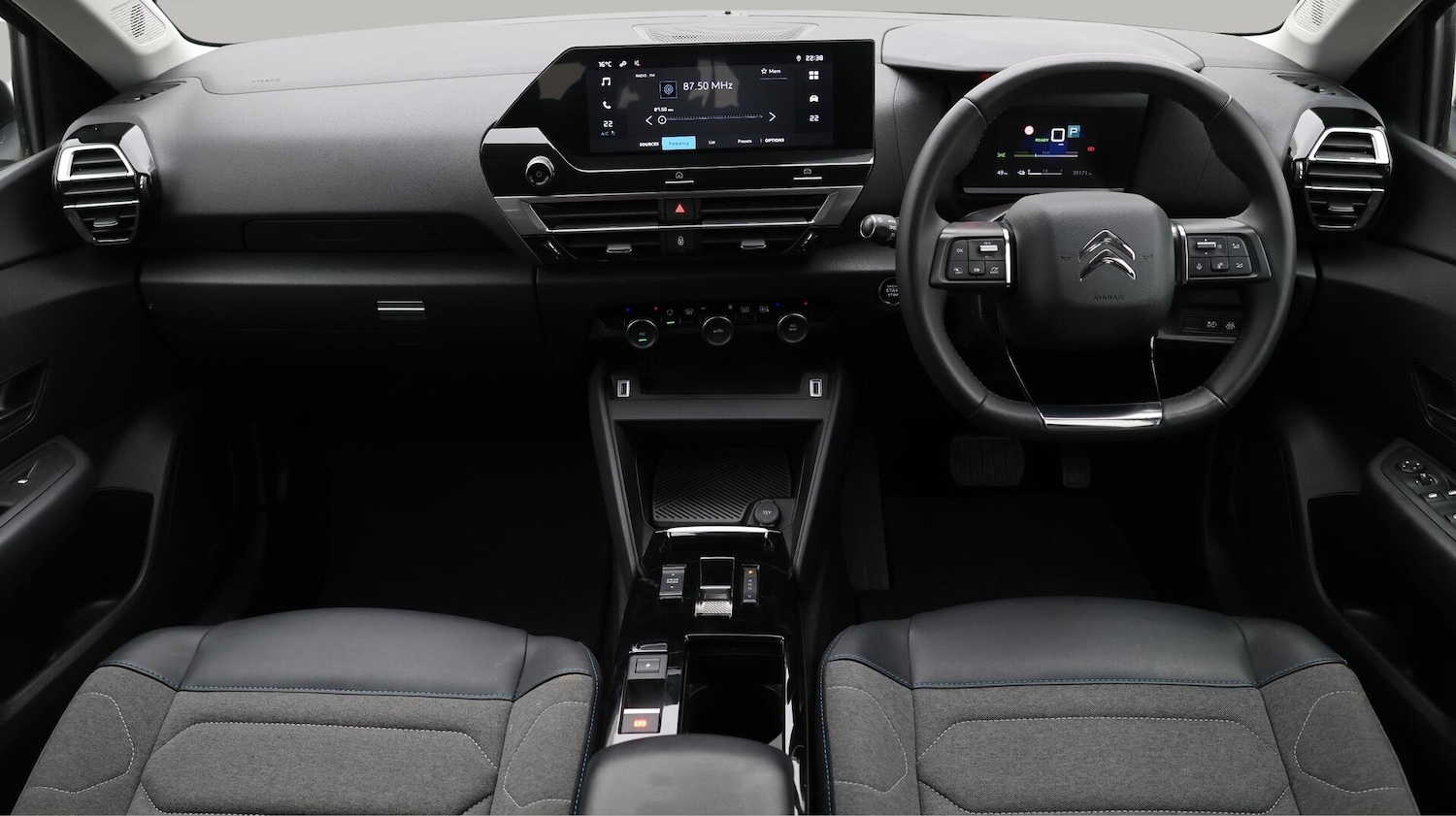 Used Citroen C4 2022 for sale - 76409574: Photo 14