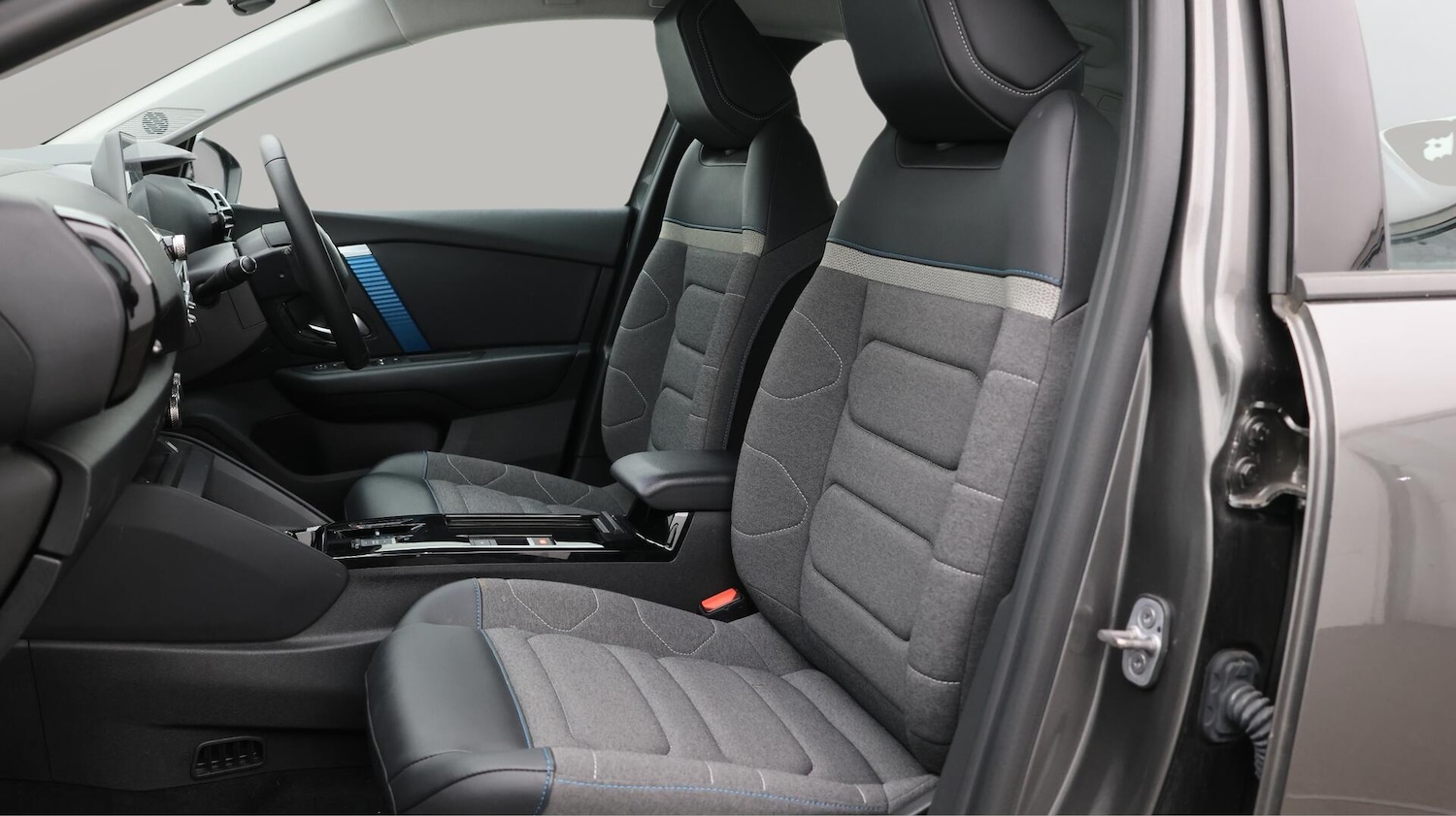 Used Citroen C4 2022 for sale - 76409574: Photo 15