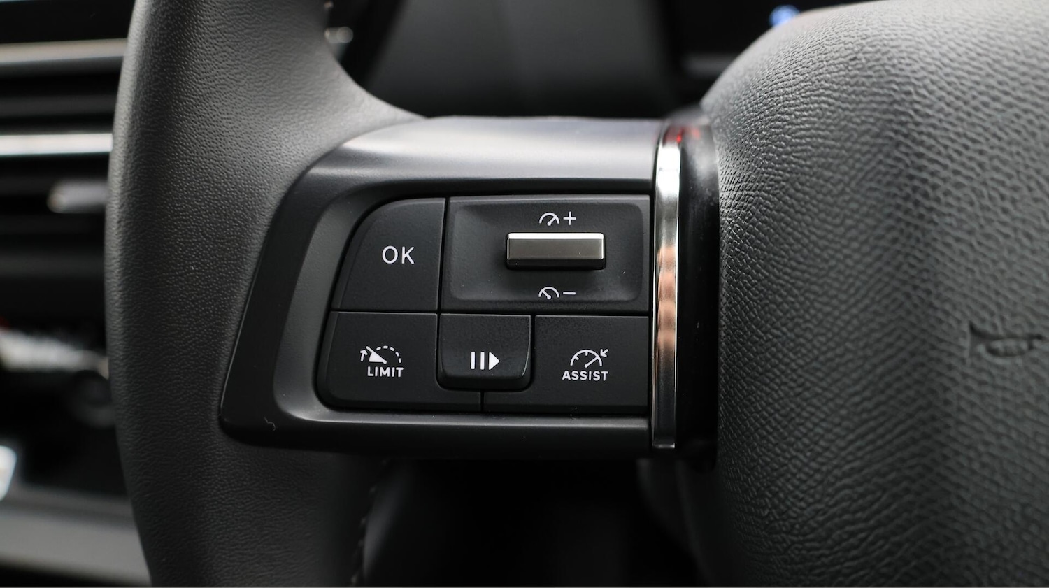 Used Citroen C4 2022 for sale - 76409574: Photo 25