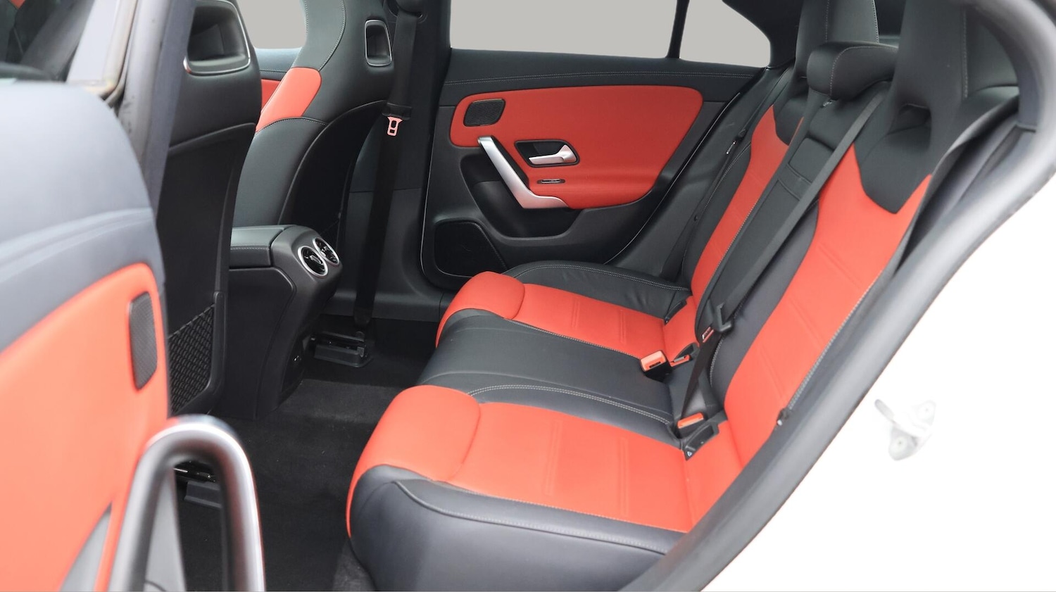 Used Mercedes-Benz CLA 2020 for sale - 76166637: Photo 17