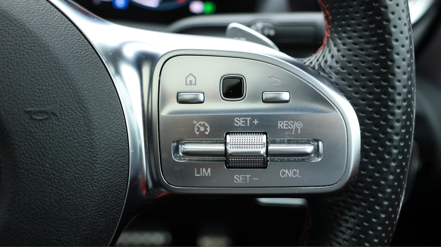 Used Mercedes-Benz CLA 2020 for sale - 76166637: Photo 25