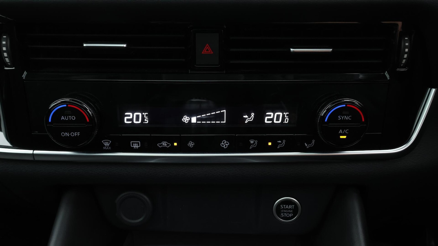 Used Nissan Qashqai 2022 for sale - 76012057: Photo 13
