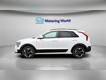 Used Kia Niro 2023 for sale - 77760755: Photo
