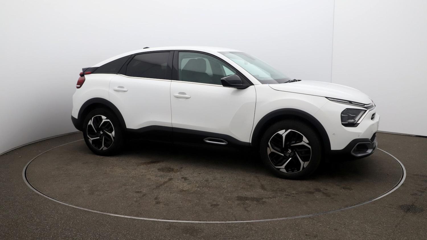 Used Citroen C4 2023 for sale - 76810319: Photo 35