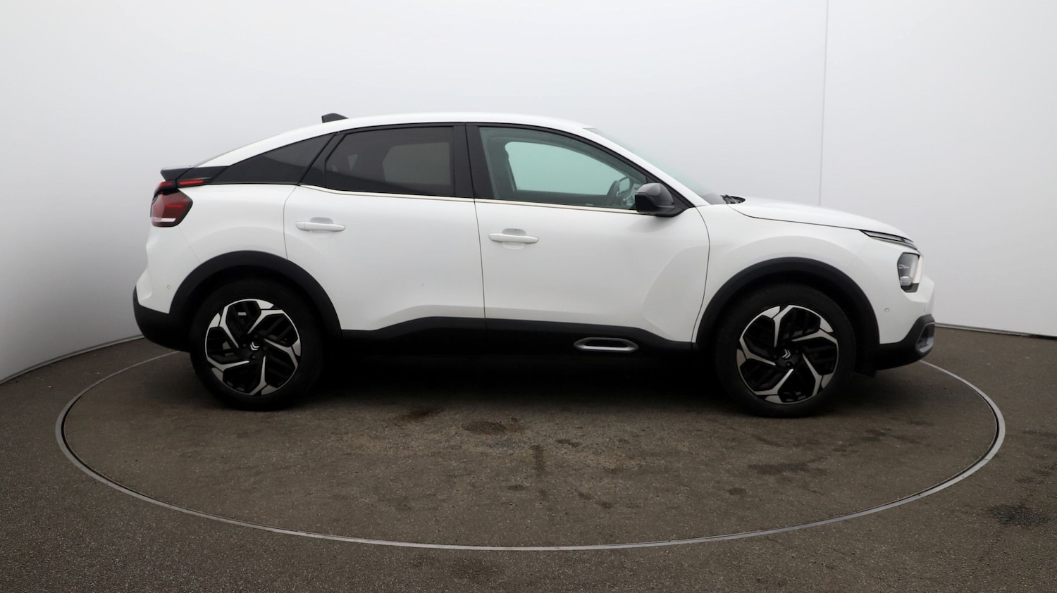 Used Citroen C4 2023 for sale - 76810319: Photo 41