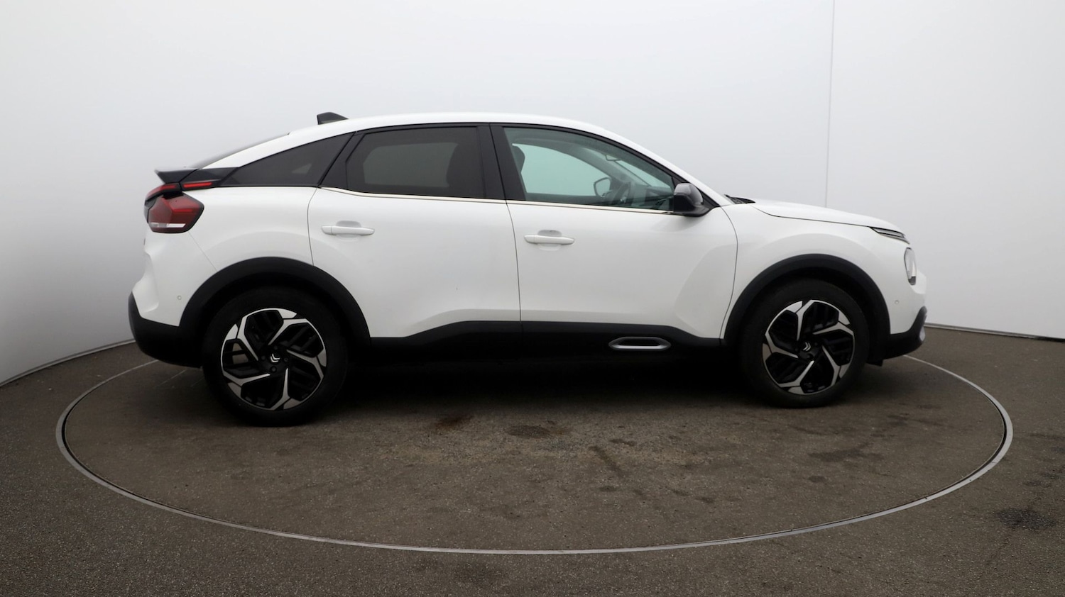 Used Citroen C4 2023 for sale - 76810319: Photo 43