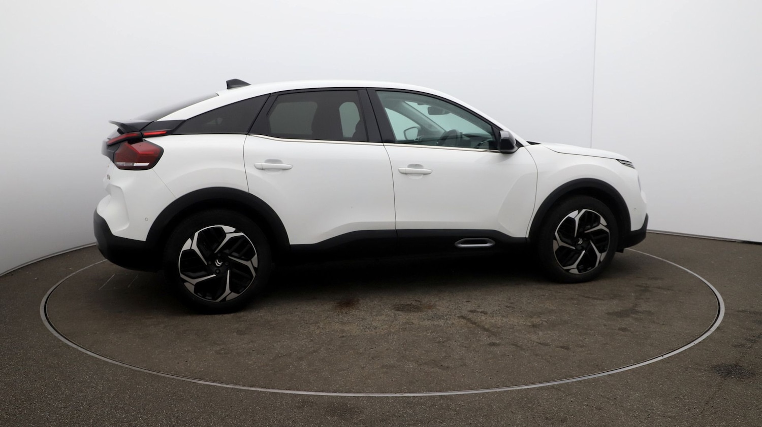 Used Citroen C4 2023 for sale - 76810319: Photo 44