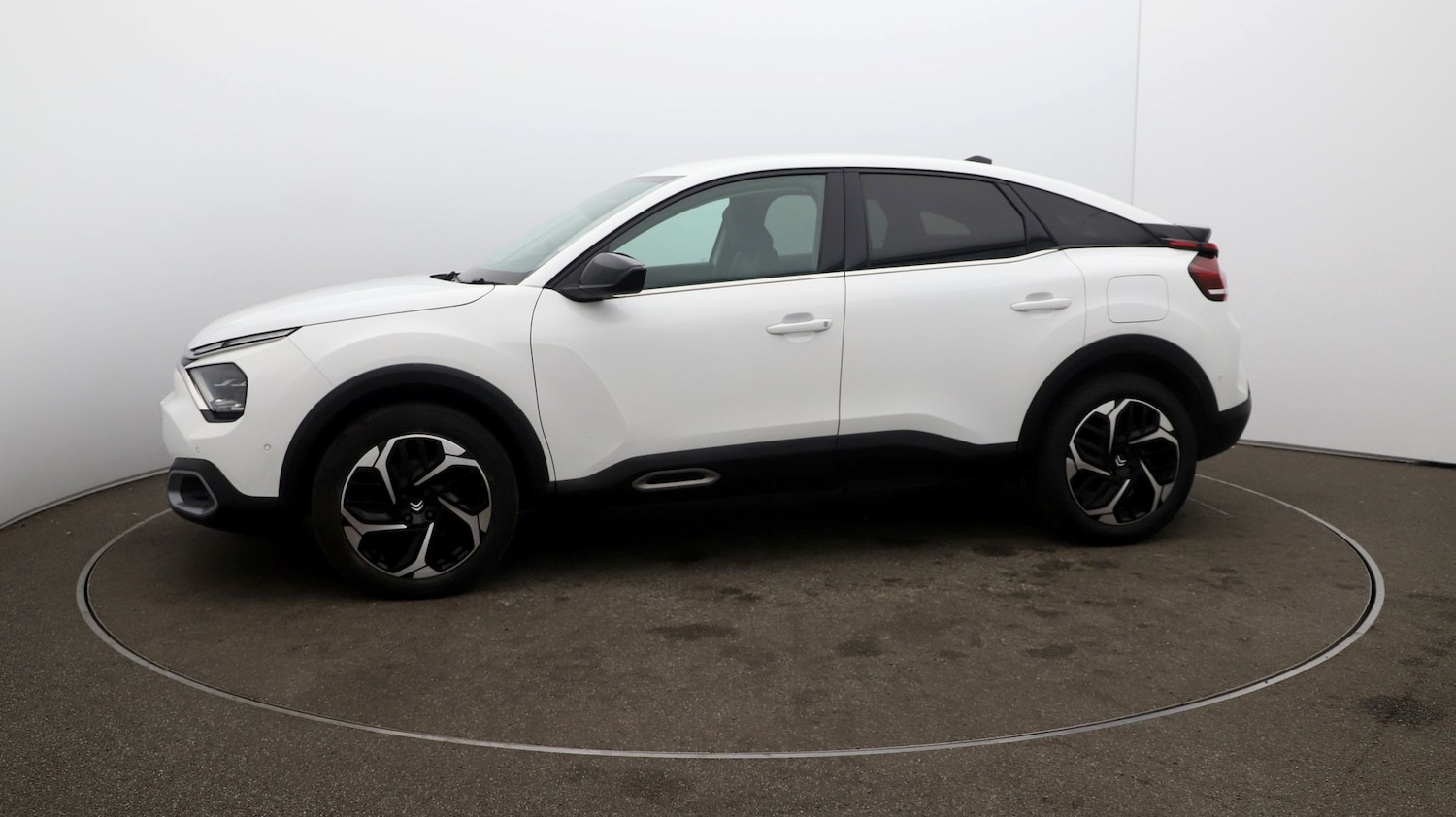 Used Citroen C4 2023 for sale - 76810319: Photo 59