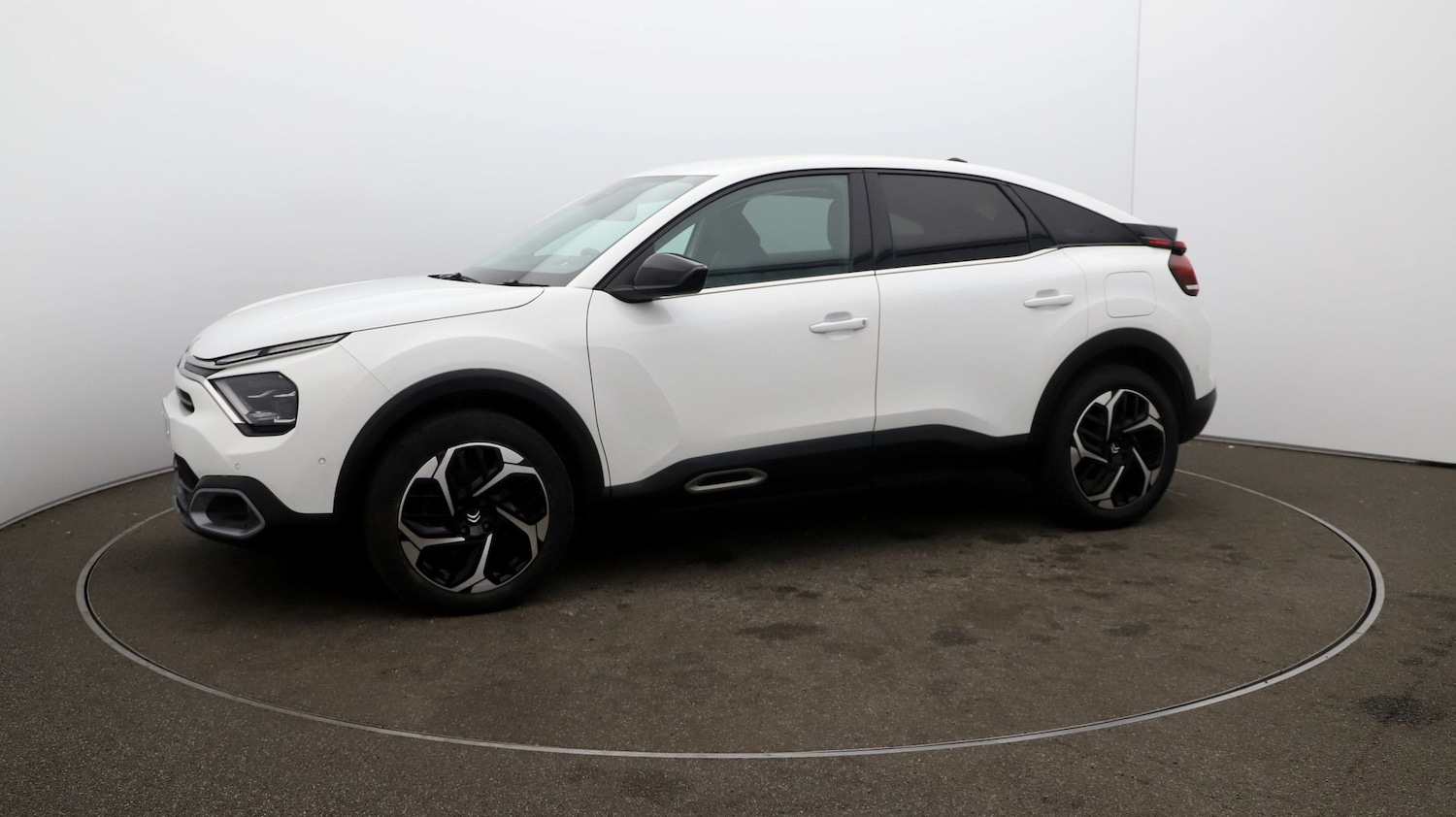 Used Citroen C4 2023 for sale - 76810319: Photo 60