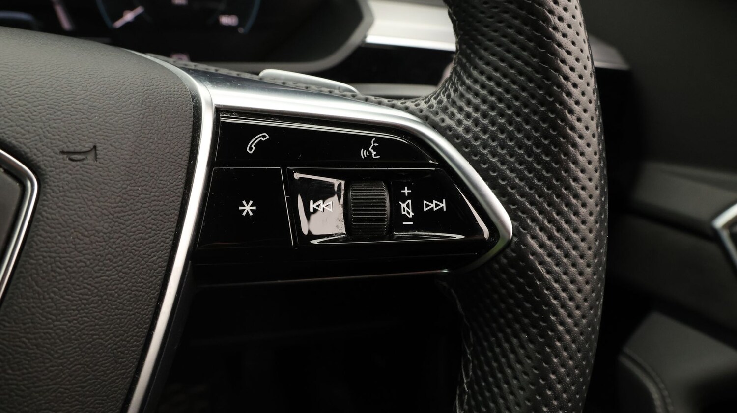 Used Audi e-tron for sale - 77195359: Photo 27