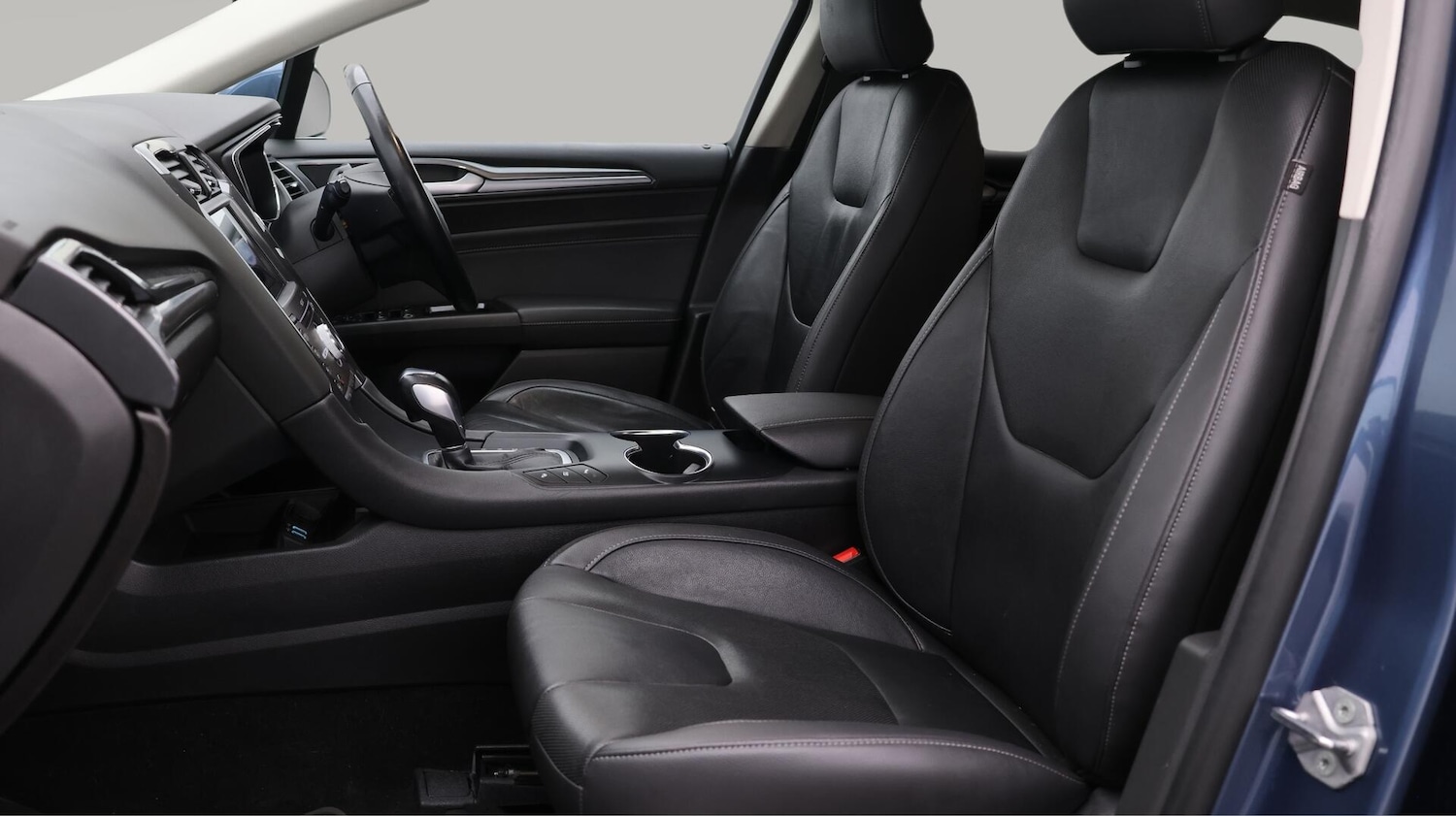 Used Ford Mondeo 2021 for sale - 76549728: Photo 15