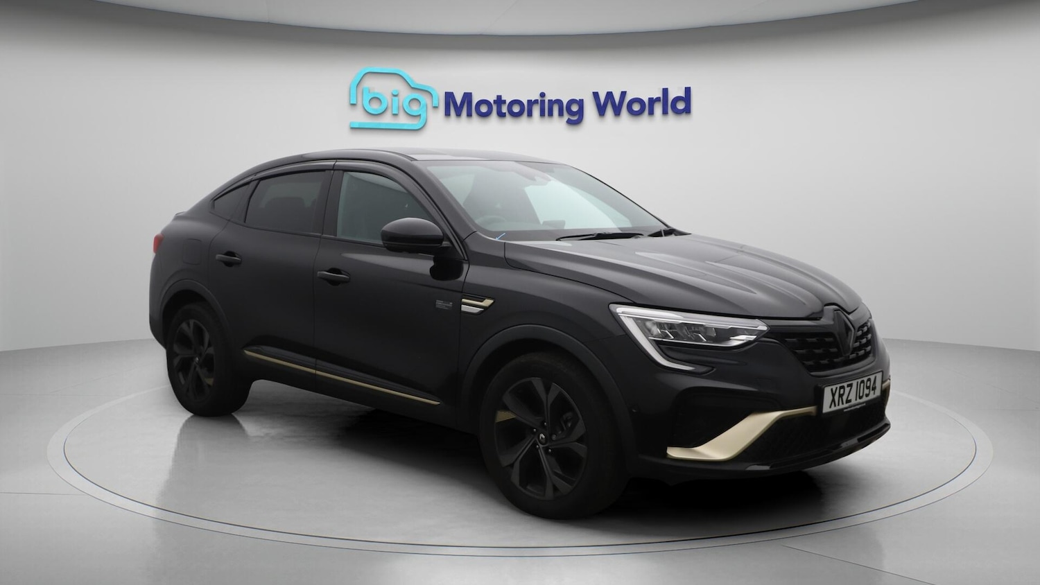 Used Renault Arkana 2023 for sale - 76099629: Photo 2