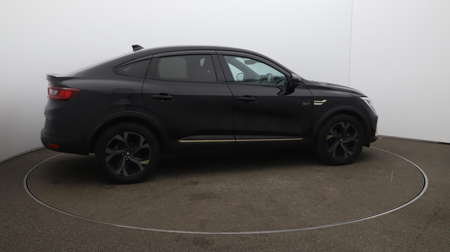 Used Renault Arkana 2023 for sale - 76099629: Photo 51