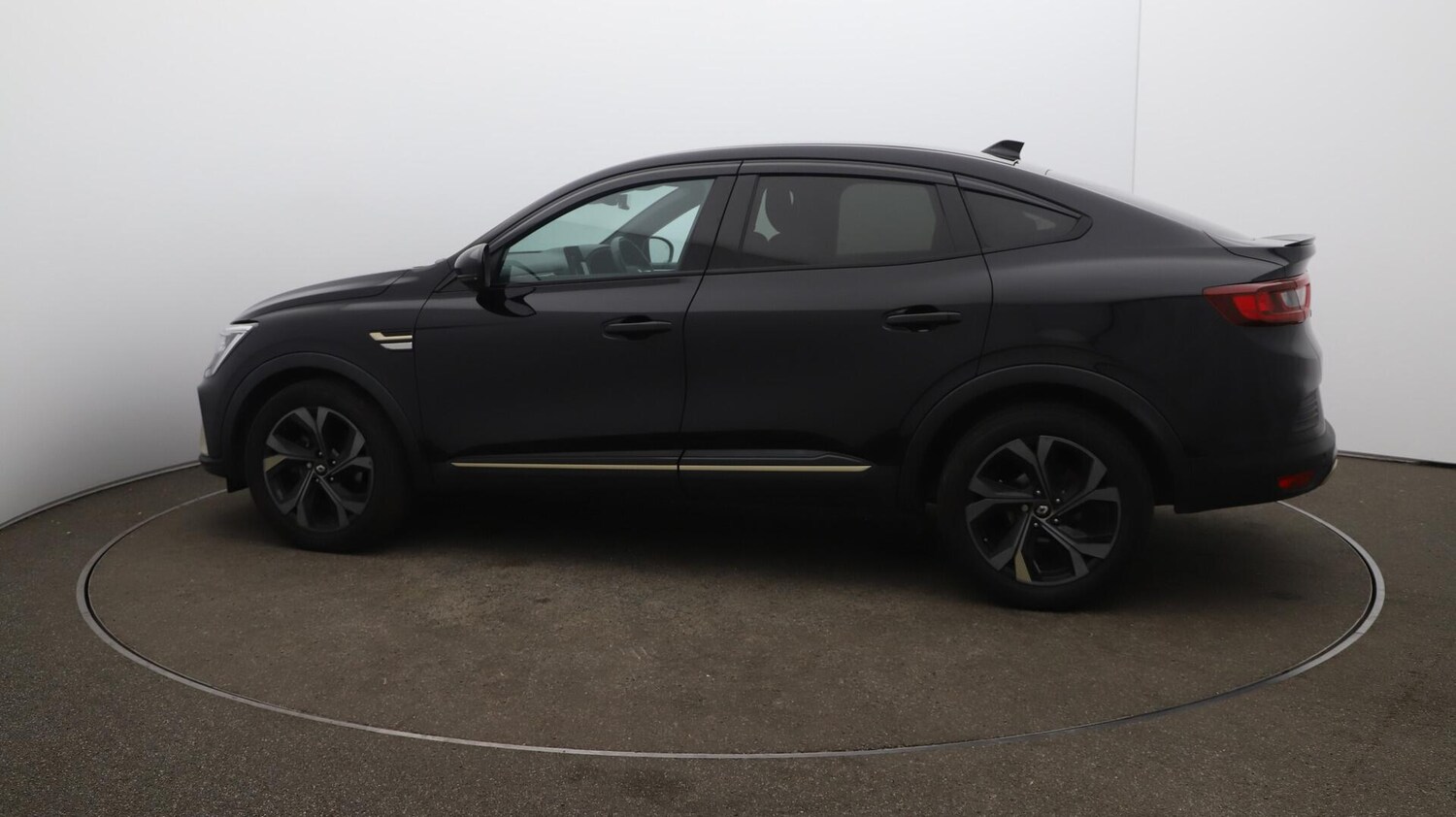 Used Renault Arkana 2023 for sale - 76099629: Photo 58