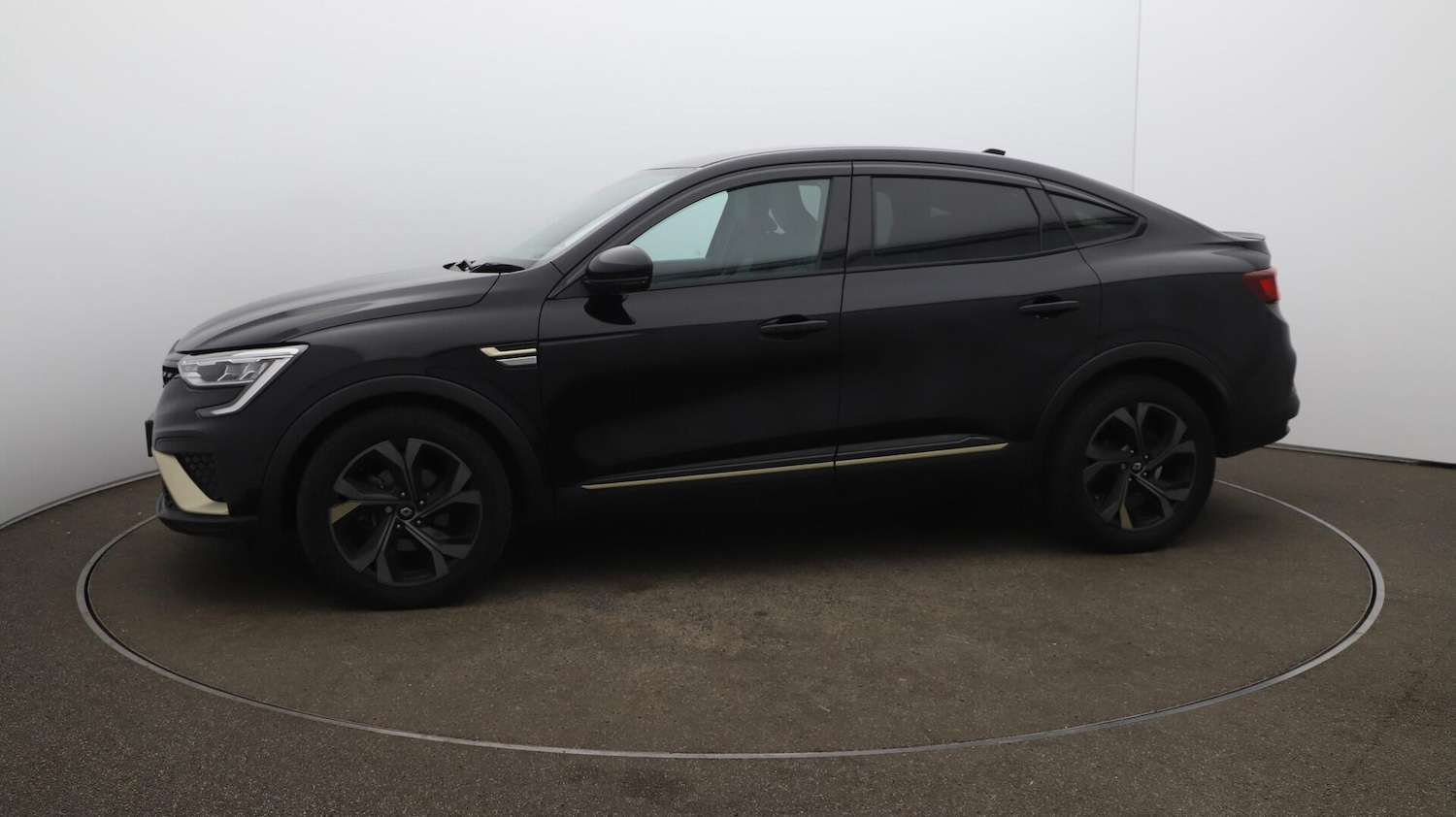 Used Renault Arkana 2023 for sale - 76099629: Photo 66