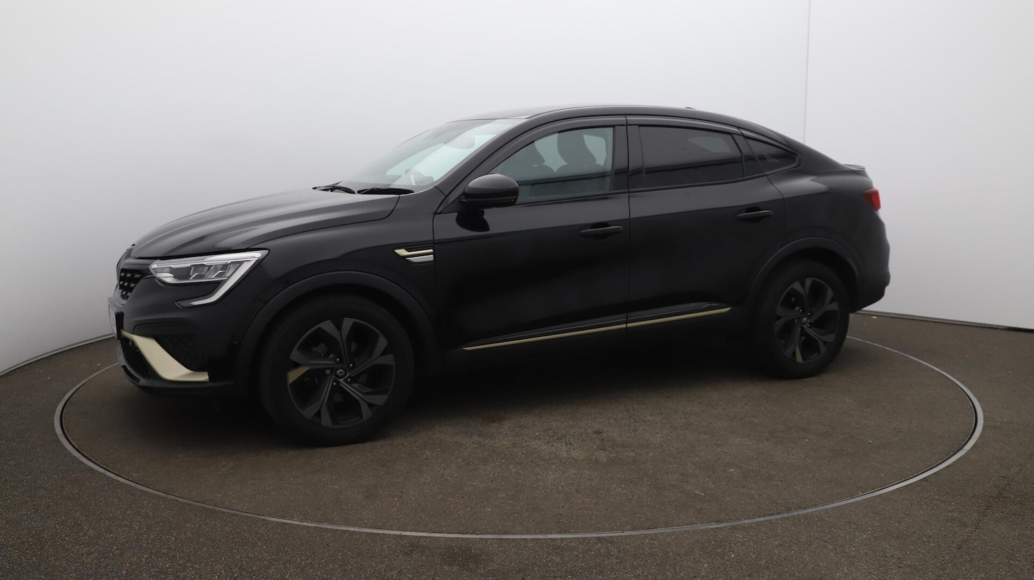 Used Renault Arkana 2023 for sale - 76099629: Photo 67