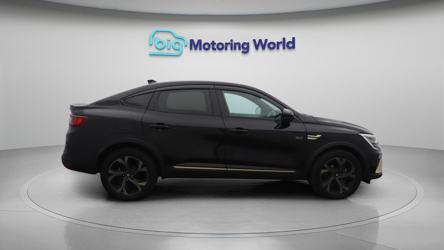 Used Renault Arkana 2023 for sale - 76099629: Photo 9