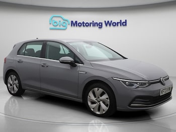 Volkswagen - Golf