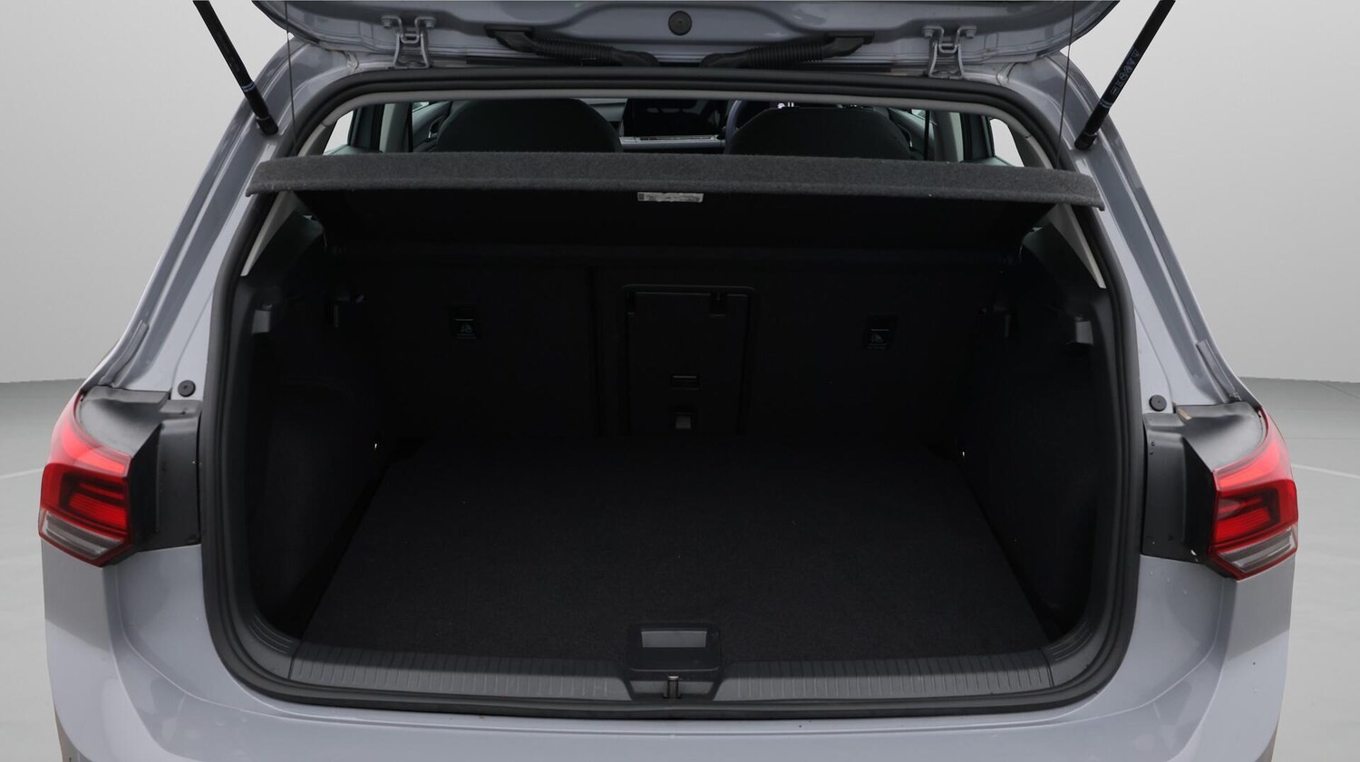 Used Volkswagen Golf 2023 for sale - 76109823: Photo 27