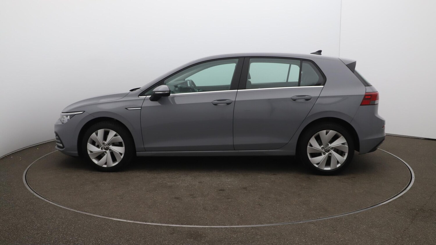 Used Volkswagen Golf 2023 for sale - 76109823: Photo 65