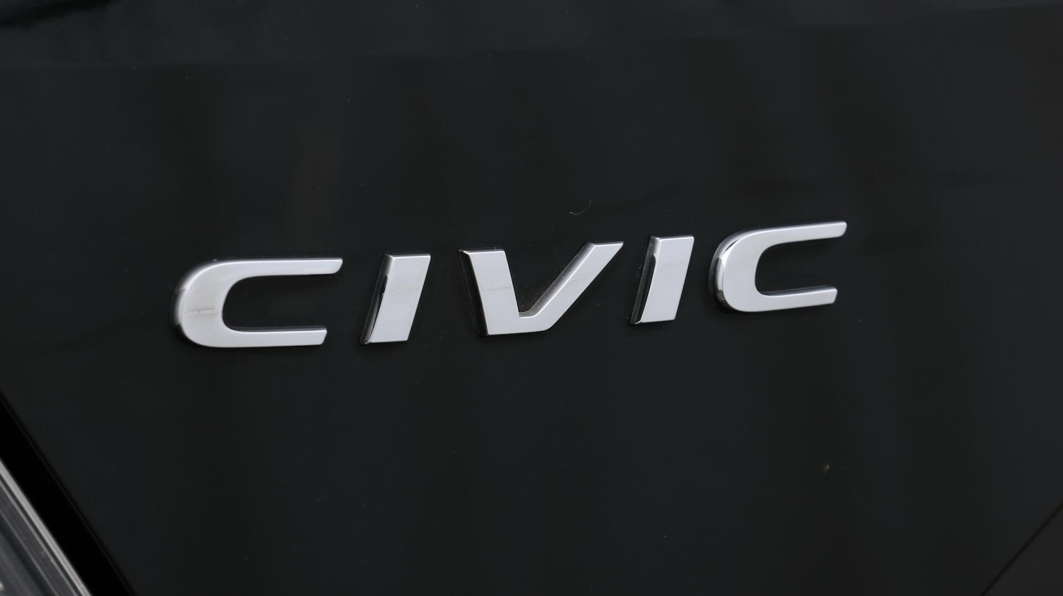 Used Honda Civic 2018 for sale - 76441170: Photo 22