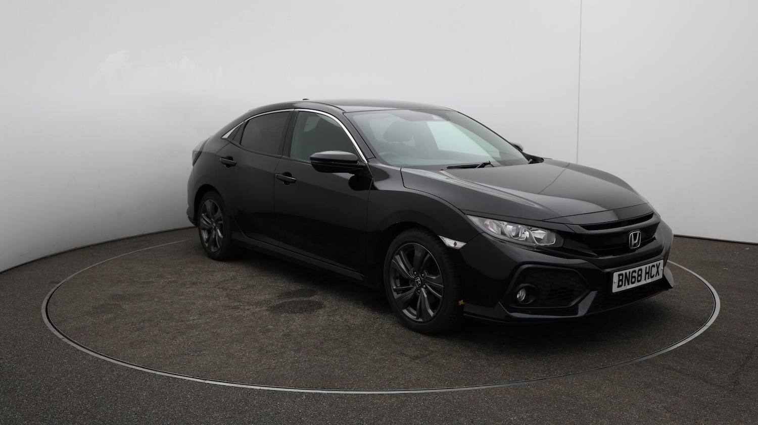 Used Honda Civic 2018 for sale - 76441170: Photo 42