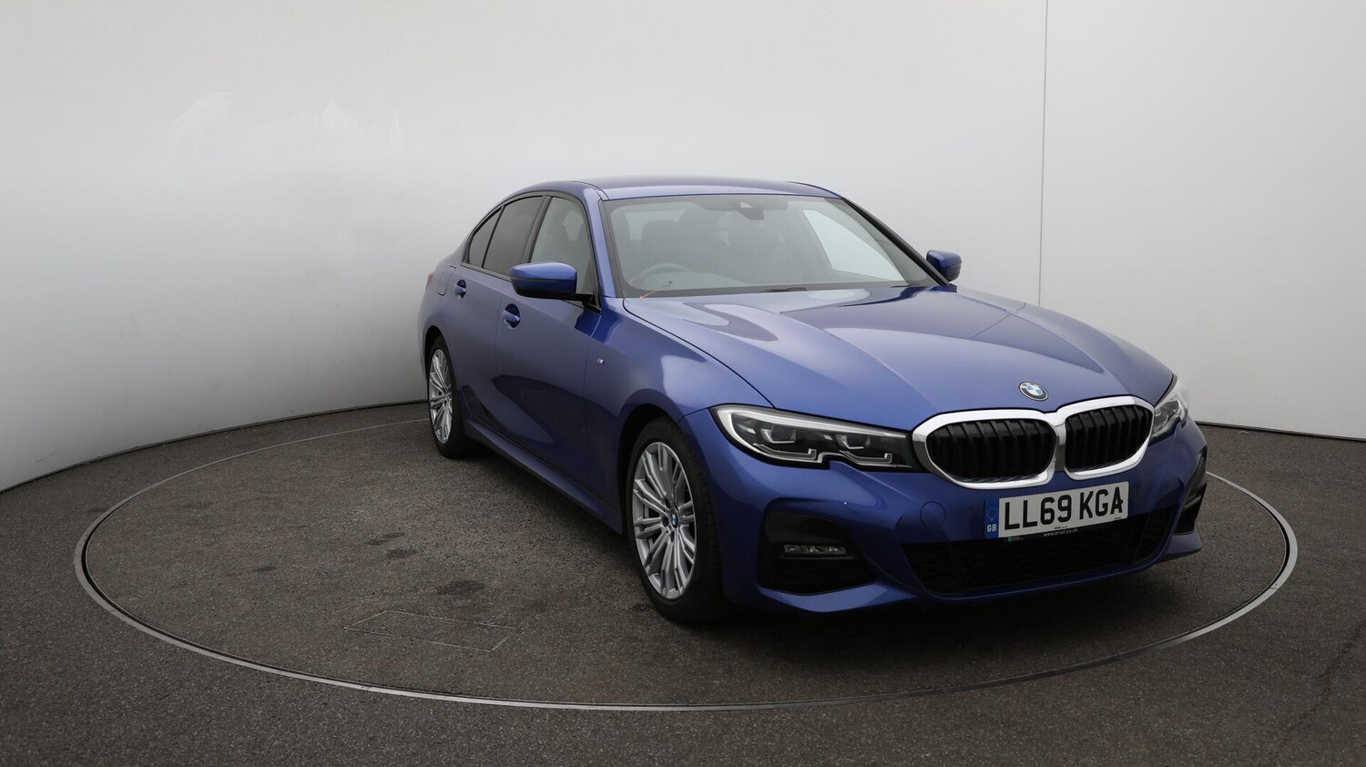 Used BMW 3 Series 2019 for sale - 76122041: Photo 43