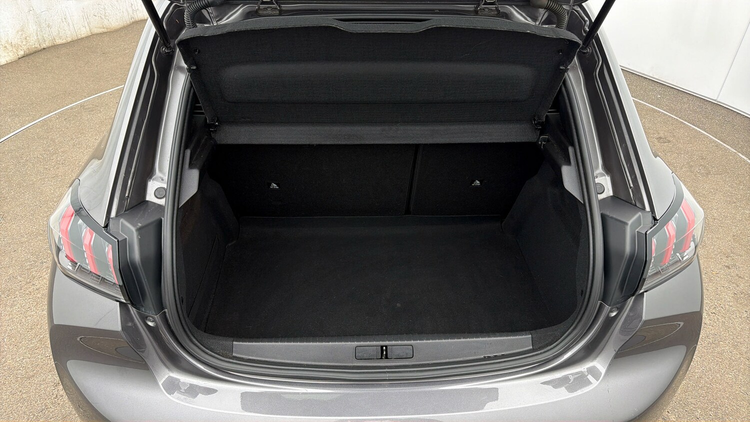 Used Peugeot 208 2023 for sale - 77962080: Photo 16