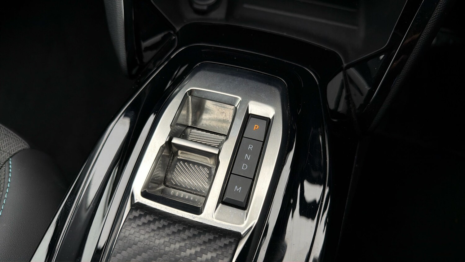 Used Peugeot 208 2023 for sale - 77962080: Photo 25