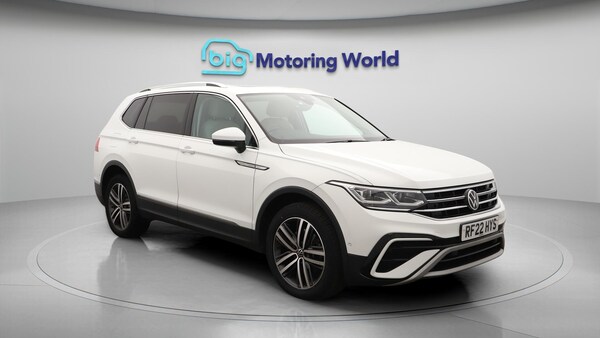 Used Volkswagen Tiguan Allspace 2022 for sale - 76317892: Photo 2