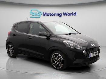 2022 (22) - 1.2 Premium Hatchback 5dr Petrol Auto Euro 6 (s/s) (84 ps)