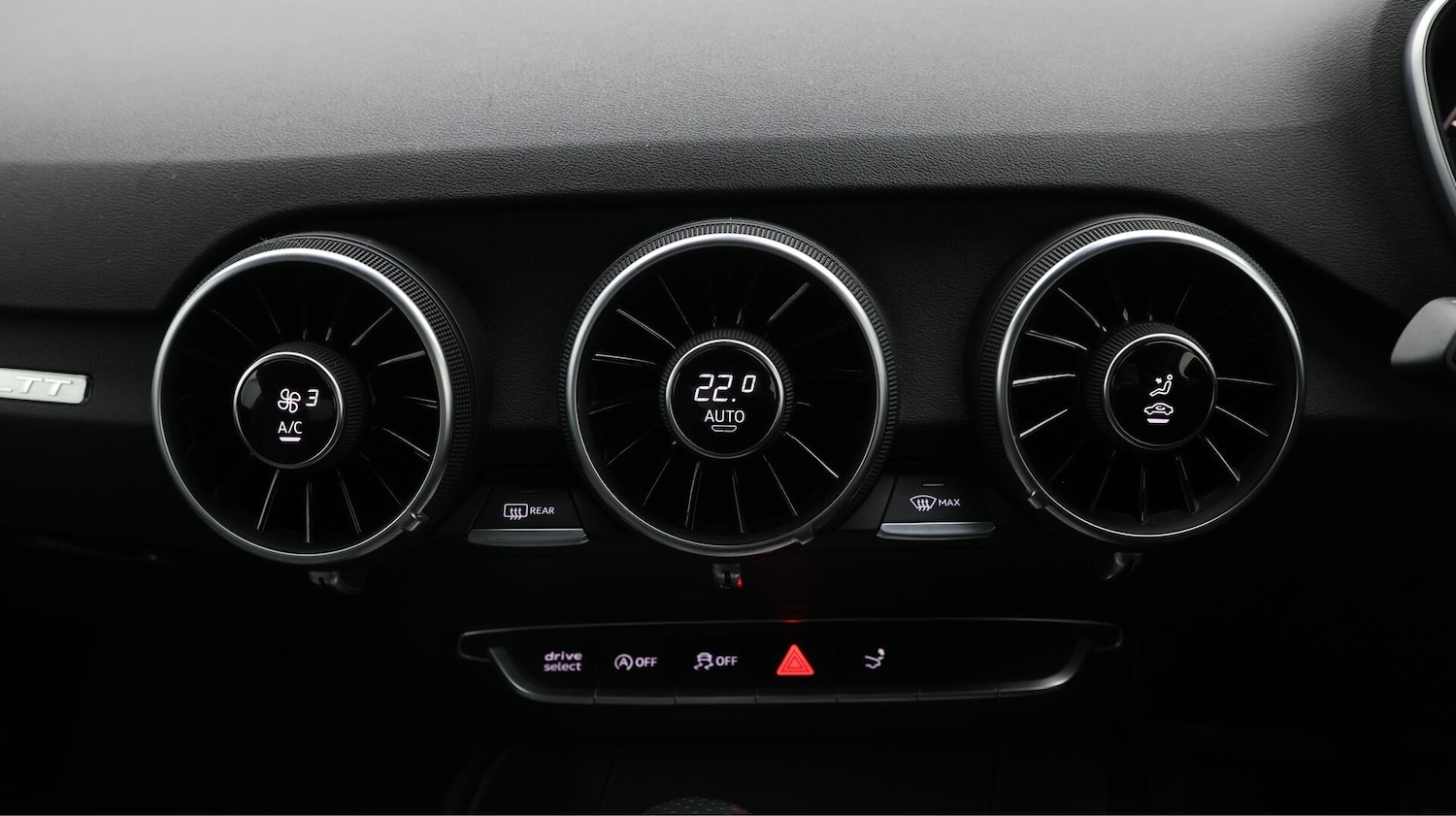 Used Audi TT 2022 for sale - 76431926: Photo 13