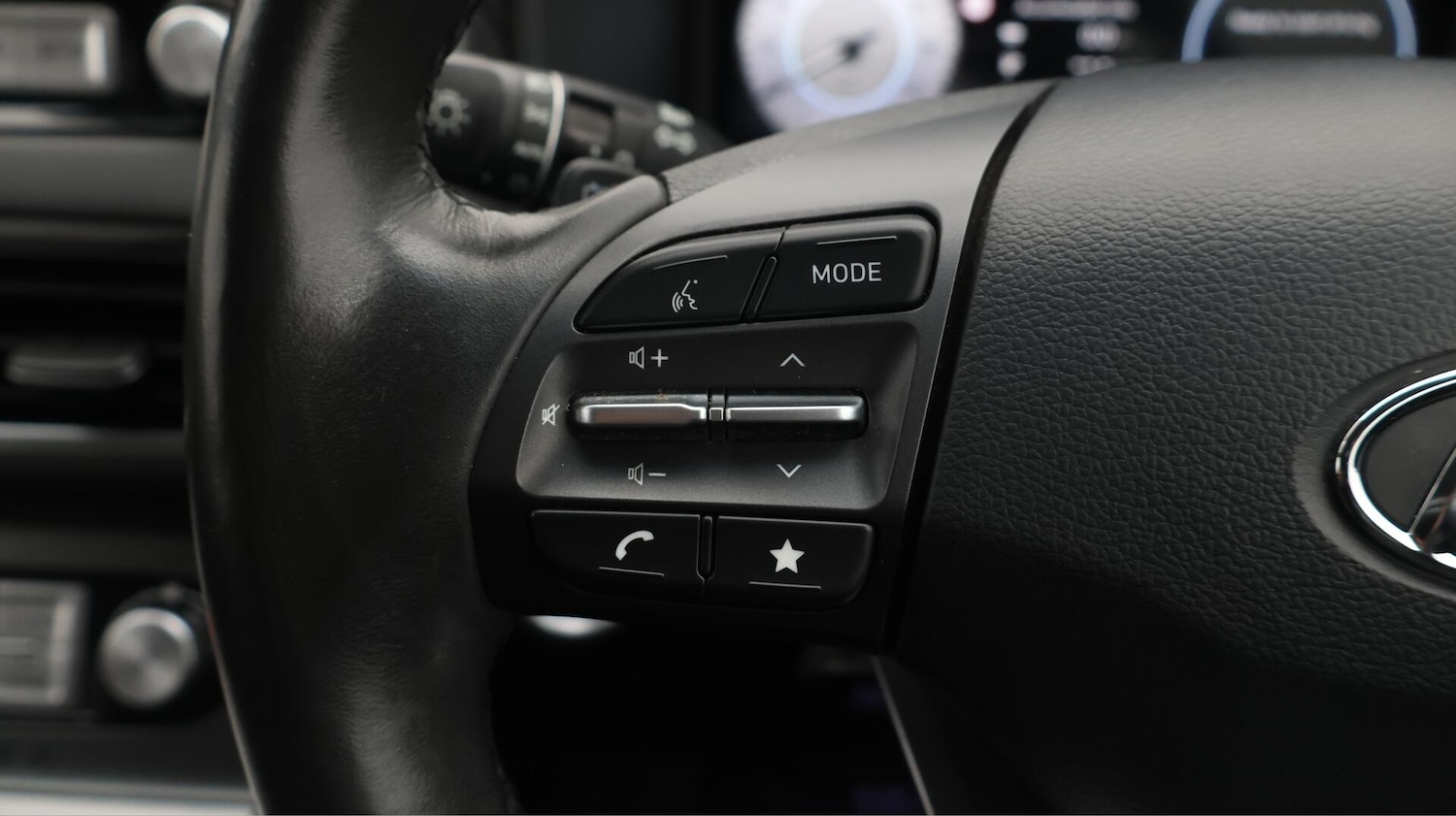 Used Hyundai KONA 2022 for sale - 76337029: Photo 24