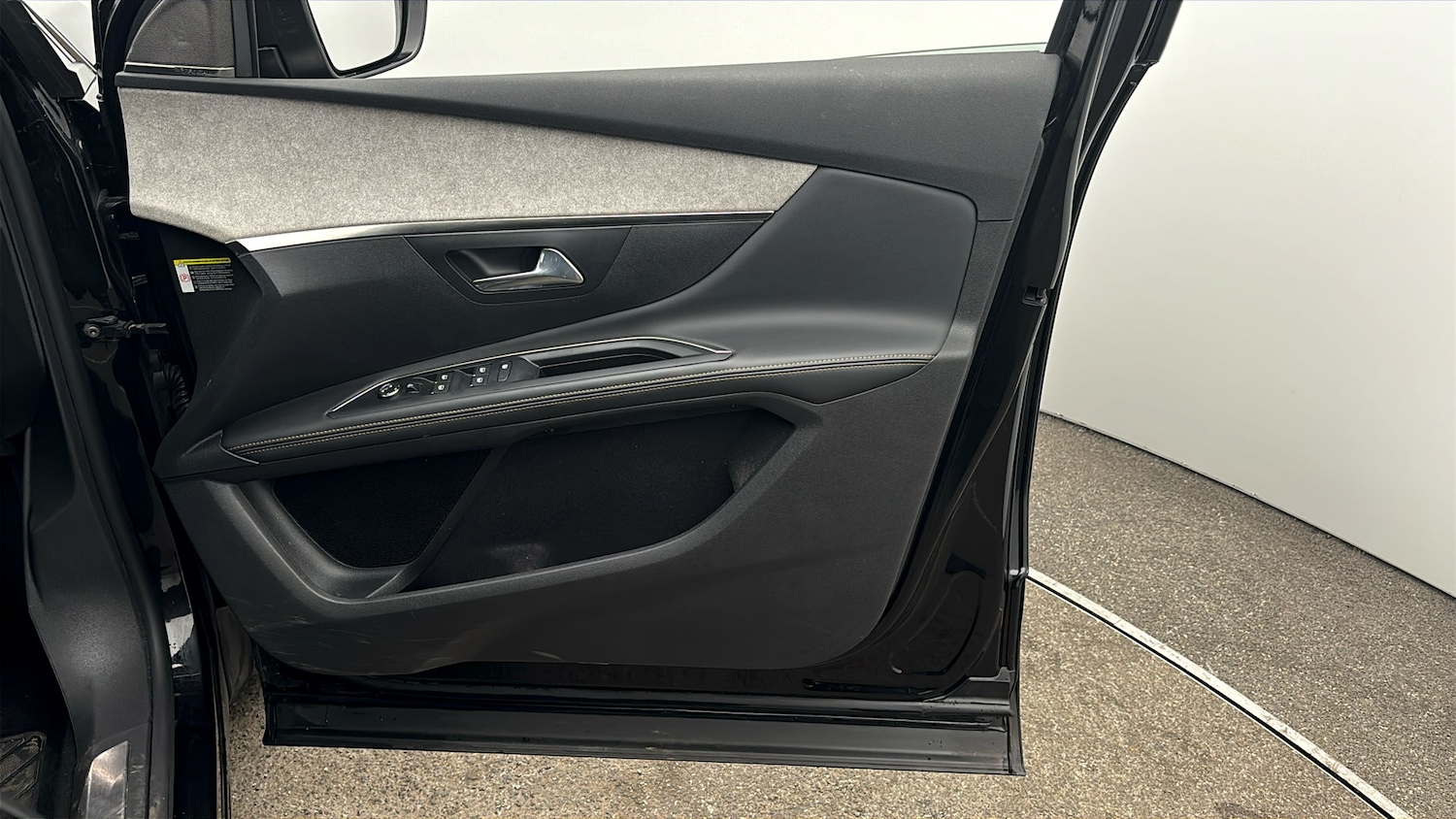 Used Peugeot 5008 2022 for sale - 77730069: Photo 14