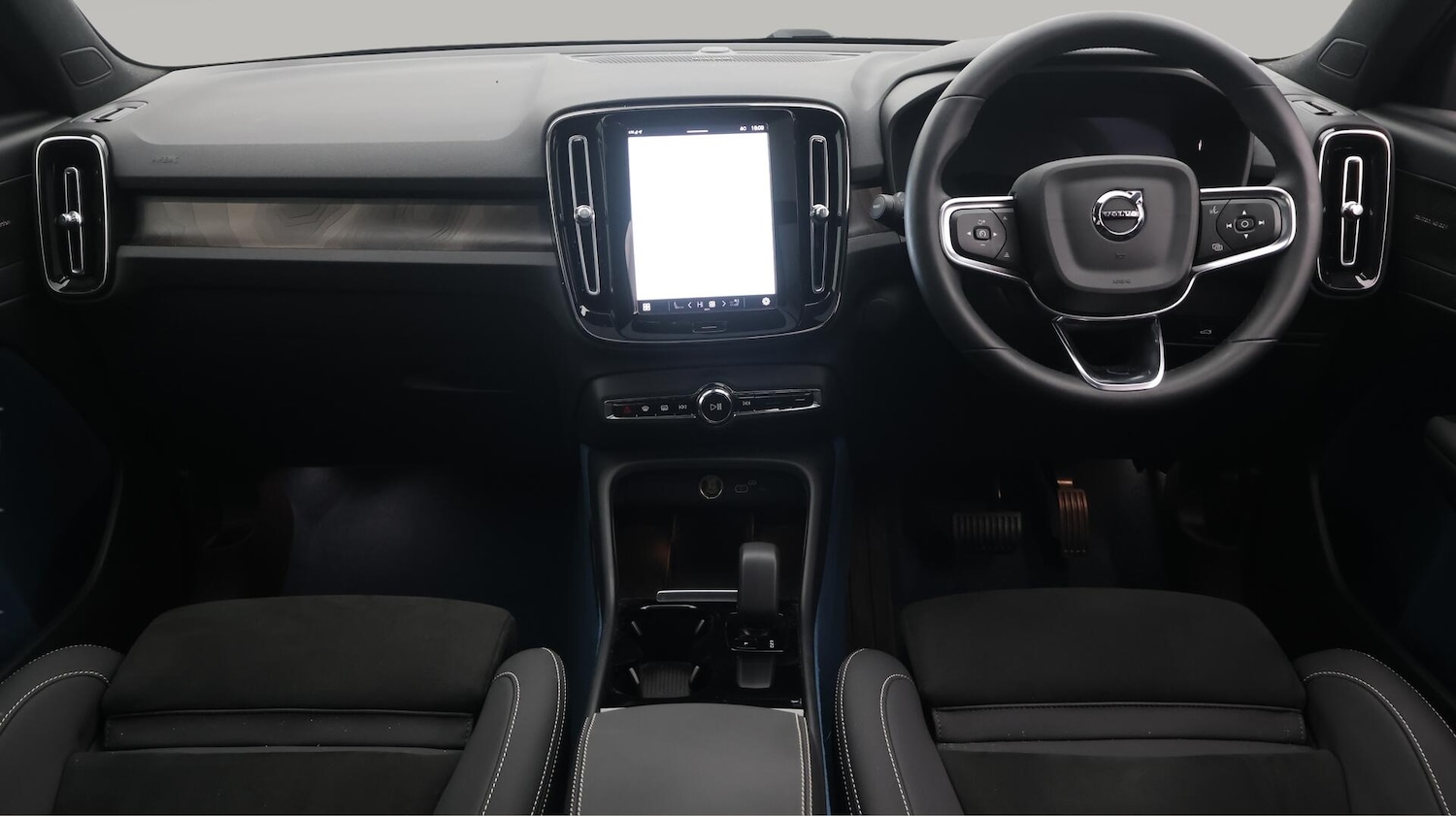 Used Volvo XC40 2024 for sale - 76781655: Photo 14