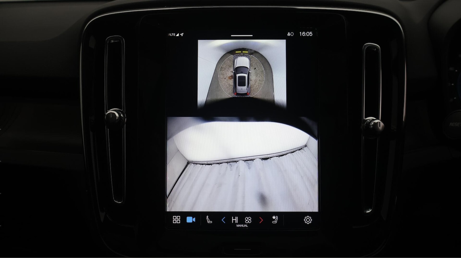 Used Volvo XC40 2024 for sale - 76781655: Photo 28