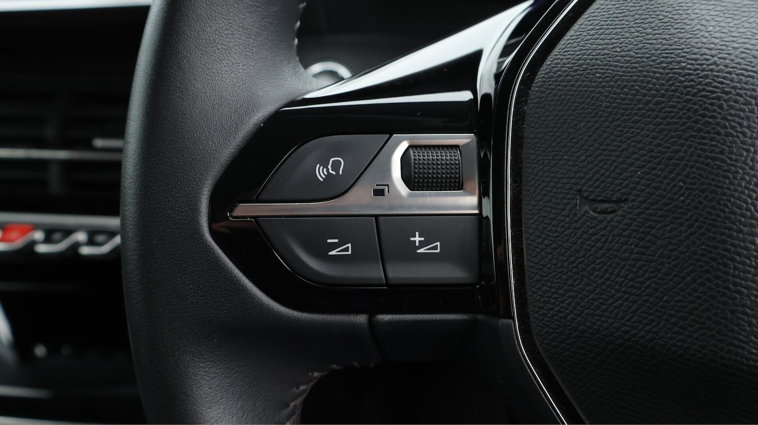 Used Peugeot 208 2022 for sale - 76059394: Photo 23