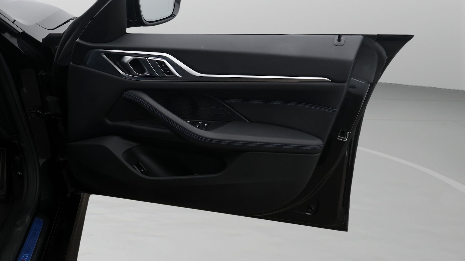 Used BMW 4 Series 2023 for sale - 77592292: Photo 15