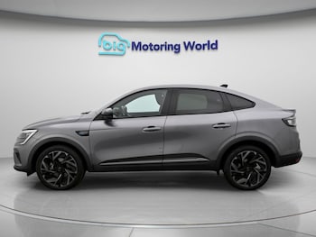 Used Renault Arkana 2024 for sale - 79555050: Photo