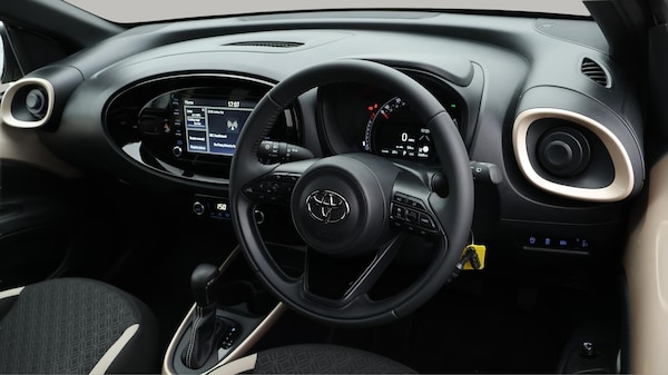 Used Toyota Aygo X 2023 for sale - 75658508: Photo 10