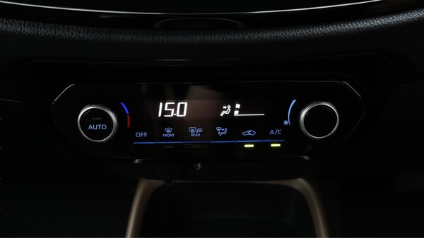 Used Toyota Aygo X 2023 for sale - 75658508: Photo 13