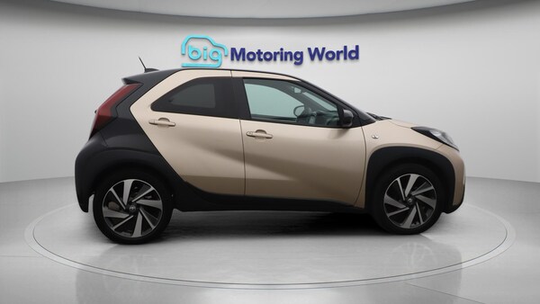 Used Toyota Aygo X 2023 for sale - 75658508: Photo 9