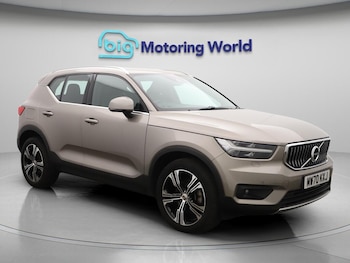 Volvo - XC40