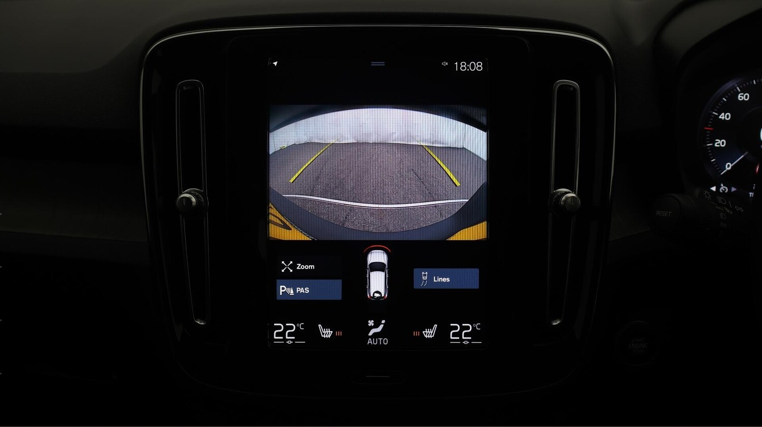 Used Volvo XC40 2020 for sale - 76573071: Photo 25